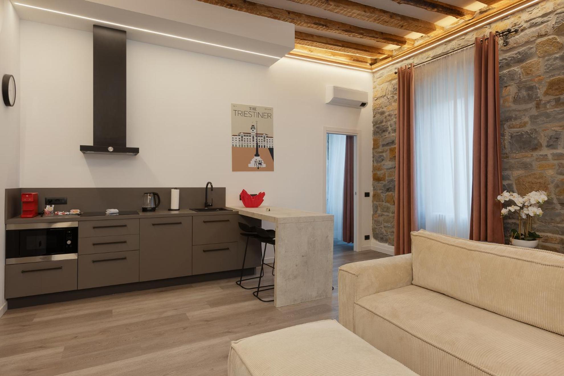 San Nicolo Suites Trieste Bagian luar foto