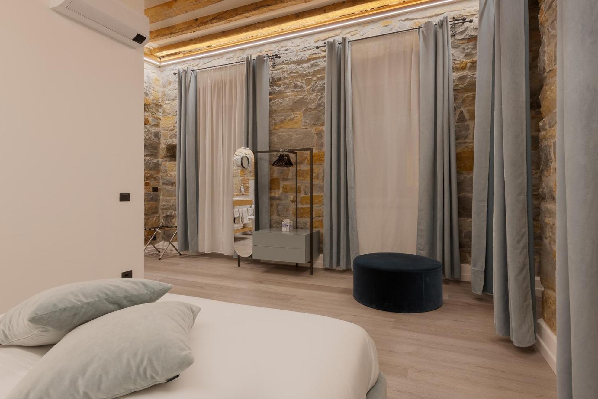 San Nicolo Suites Trieste Bagian luar foto