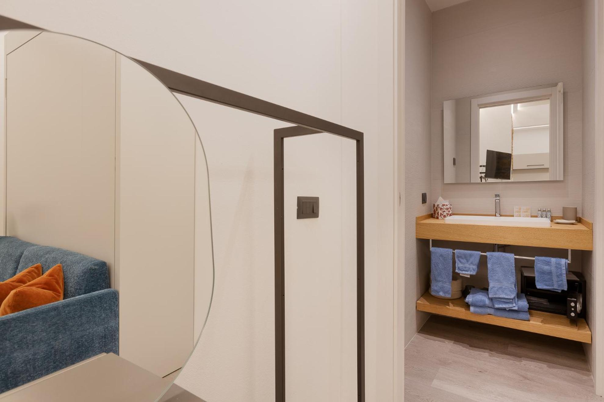 San Nicolo Suites Trieste Bagian luar foto