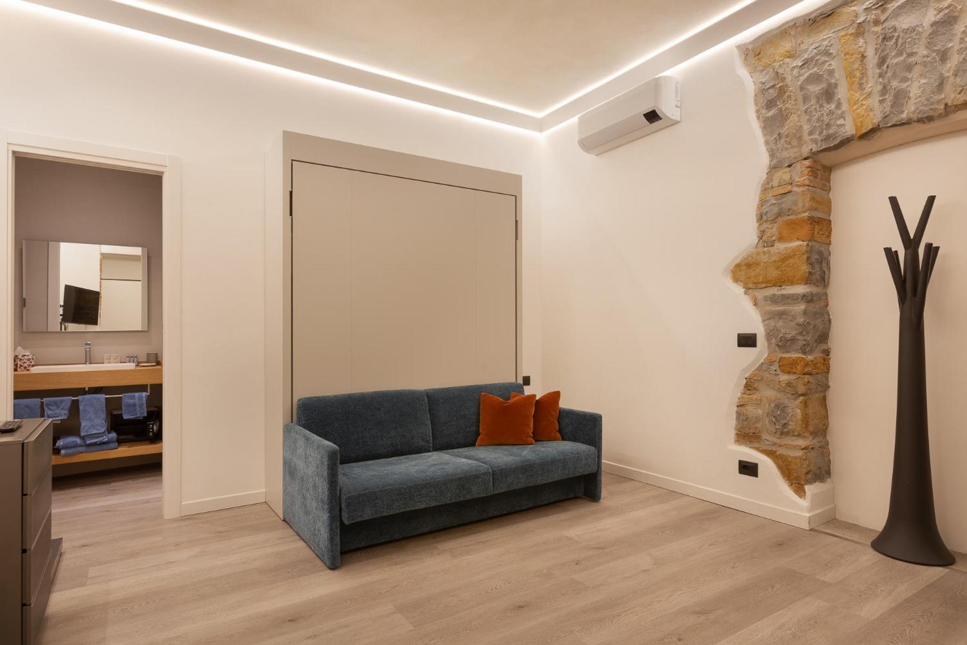 San Nicolo Suites Trieste Bagian luar foto